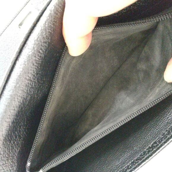 Authentic GUCCI Long Black Leather Wallet in Excellent Condition - Picture 5 of 9